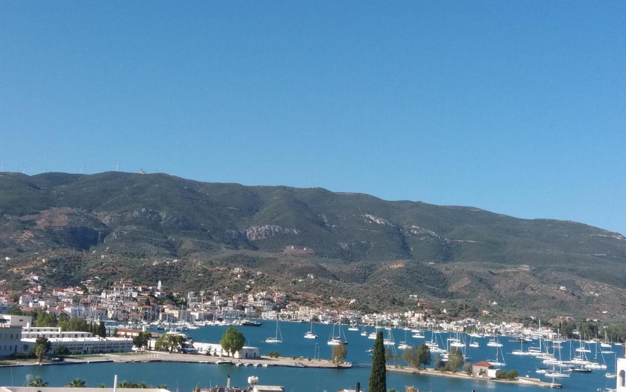 Forest & Sea Apartment Poros Town Luaran gambar