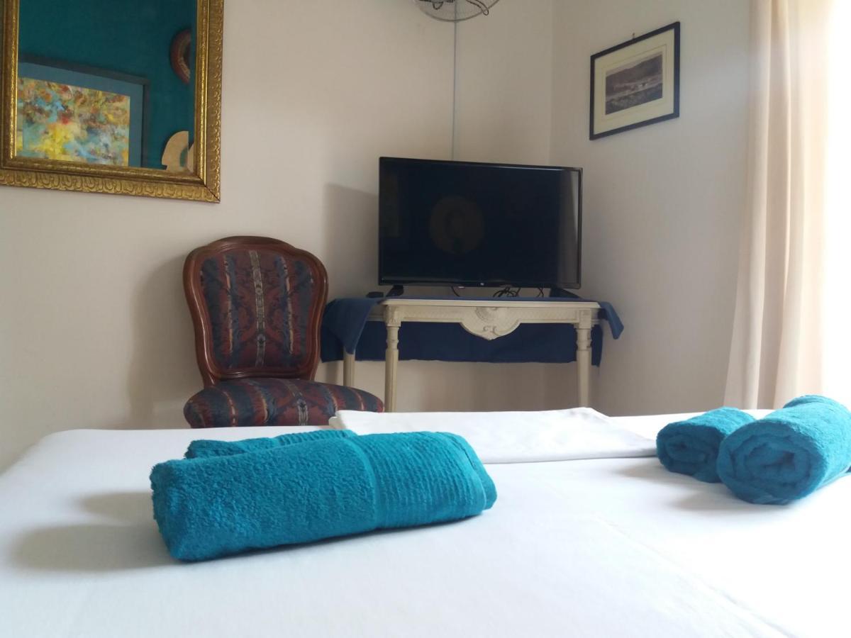 Forest & Sea Apartment Poros Town Luaran gambar